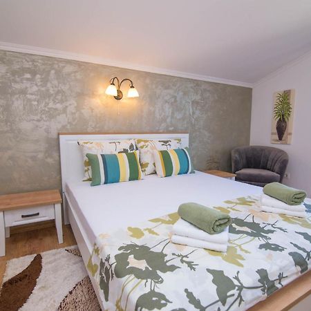 Nereo Apartment Mali Lošinj Екстериор снимка