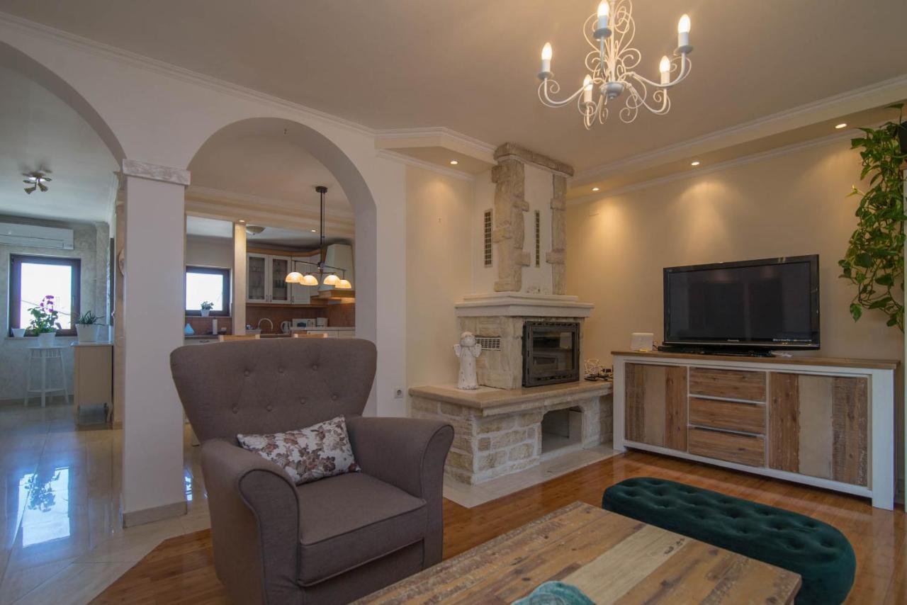 Nereo Apartment Mali Lošinj Екстериор снимка