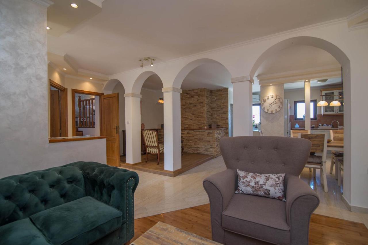 Nereo Apartment Mali Lošinj Екстериор снимка